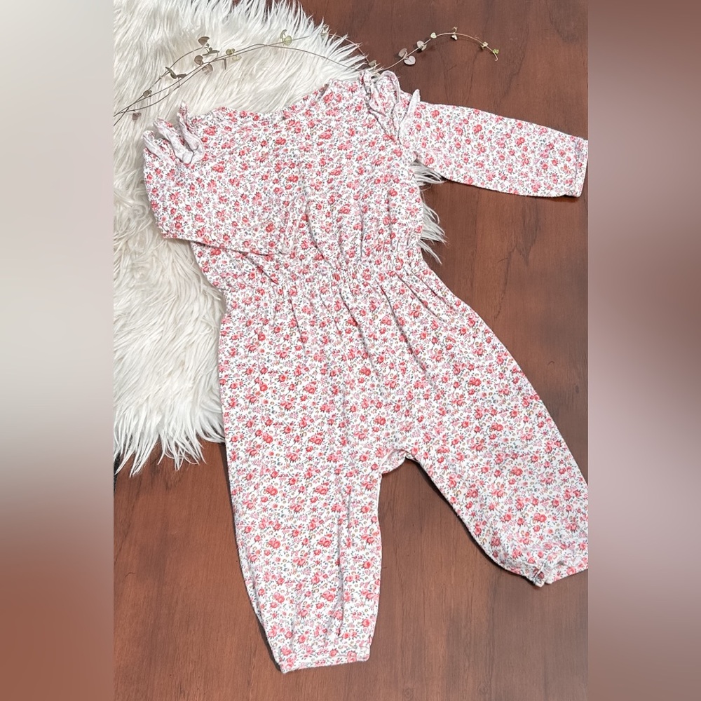GAP romper 6-12m